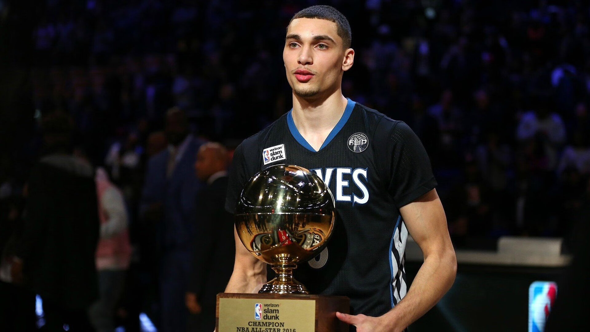 《Apex Legends》新角色上线，战场格局瞬间变天，apex general